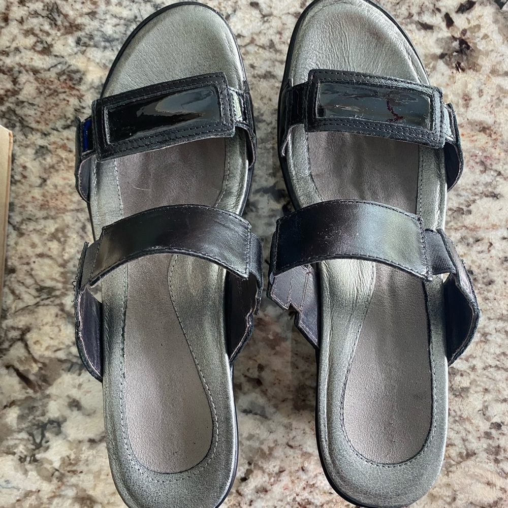 EUC Naot Wedge Heels
